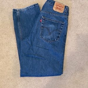 Mens Relaxed Fit Levi’s 34 x 32